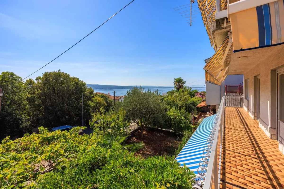 Four-Bedroom Apartment In Crikvenica II Ngoại thất bức ảnh