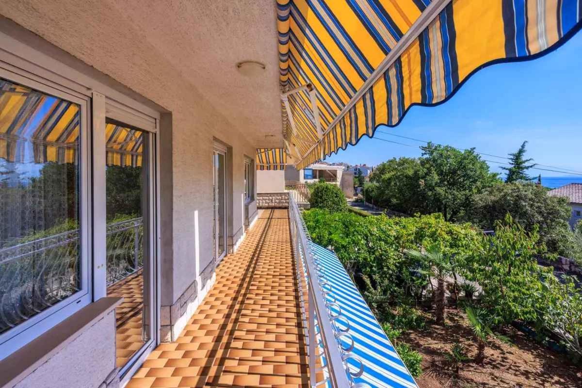 Four-Bedroom Apartment In Crikvenica II Ngoại thất bức ảnh