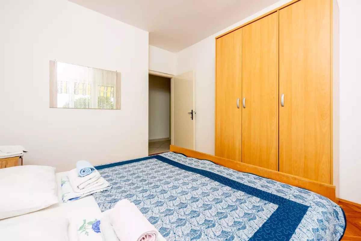 Four-Bedroom Apartment In Crikvenica II Ngoại thất bức ảnh