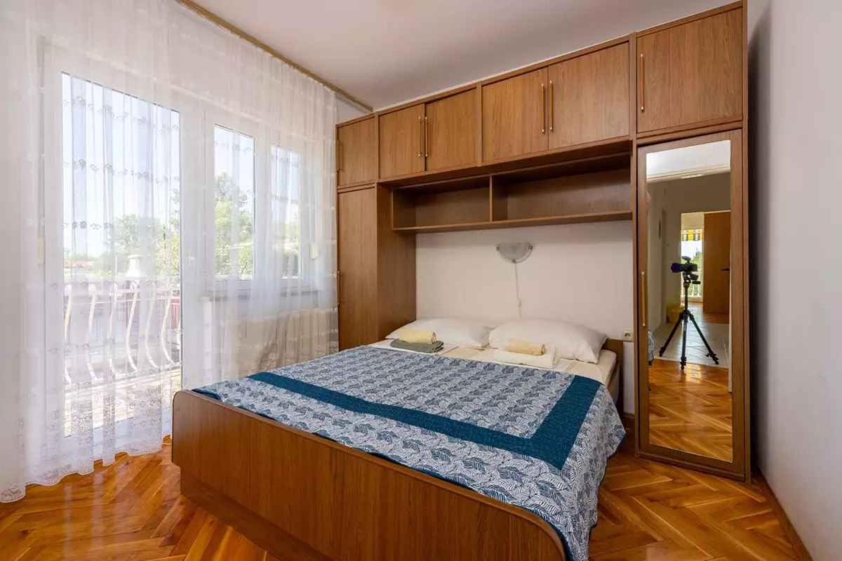 Four-Bedroom Apartment In Crikvenica II Ngoại thất bức ảnh